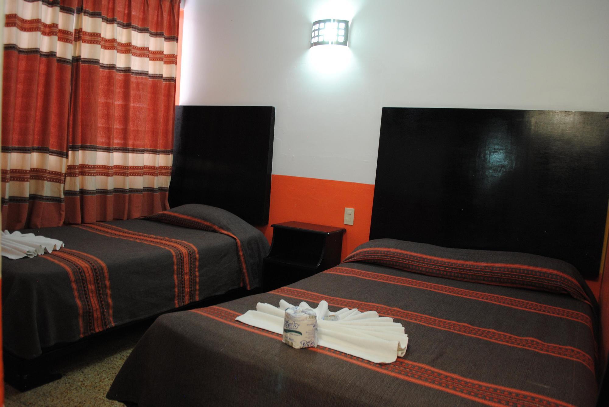 Hotel Jimenez Oaxaca ภายนอก รูปภาพ